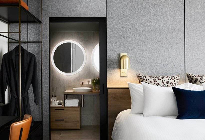 جناح, Zagame's House