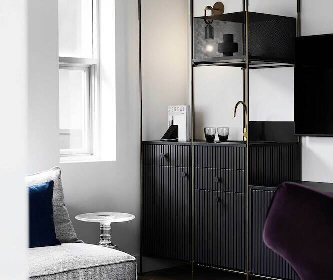 جناح, Zagame's House