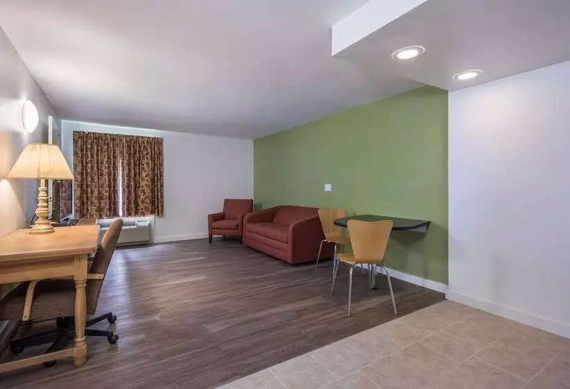 デラックスルーム, Motel 6 oriskany, Ny