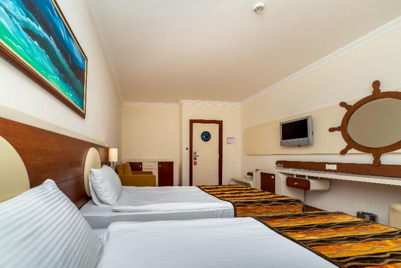 اتاق خانوادگی, Transatlantik Hotel & Spa