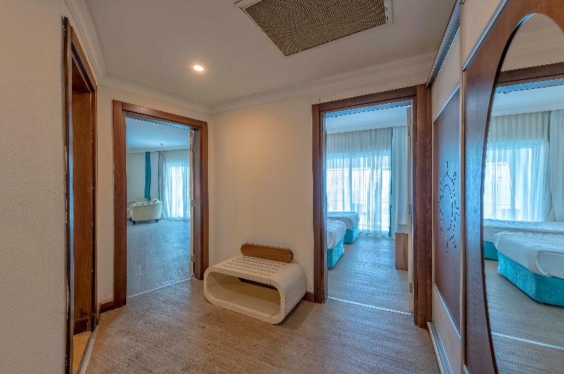 스위트, Transatlantik Hotel & Spa