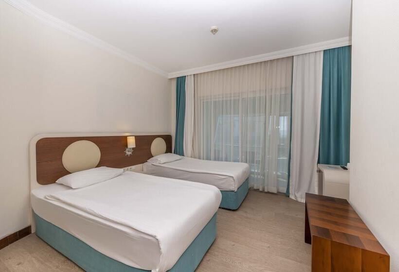 스위트, Transatlantik Hotel & Spa