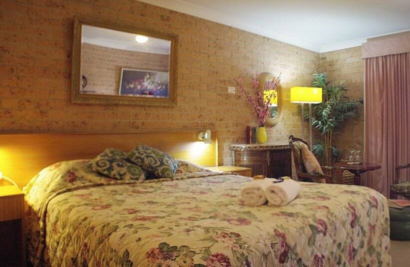 اتاق استاندارد, White Lanterns Motel