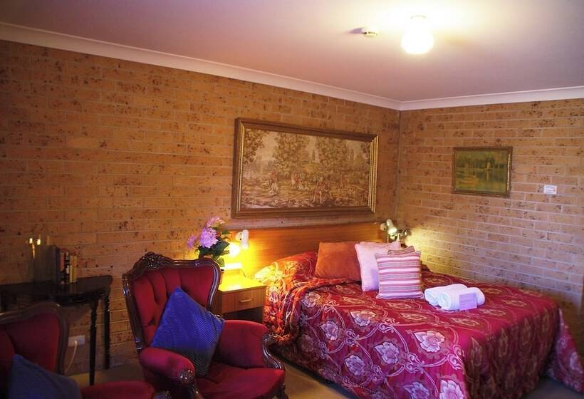 اتاق استاندارد, White Lanterns Motel