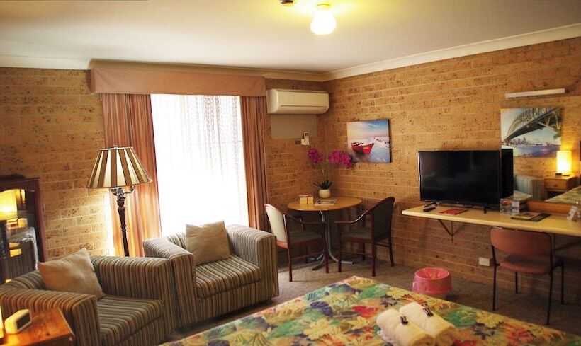 اتاق استاندارد, White Lanterns Motel