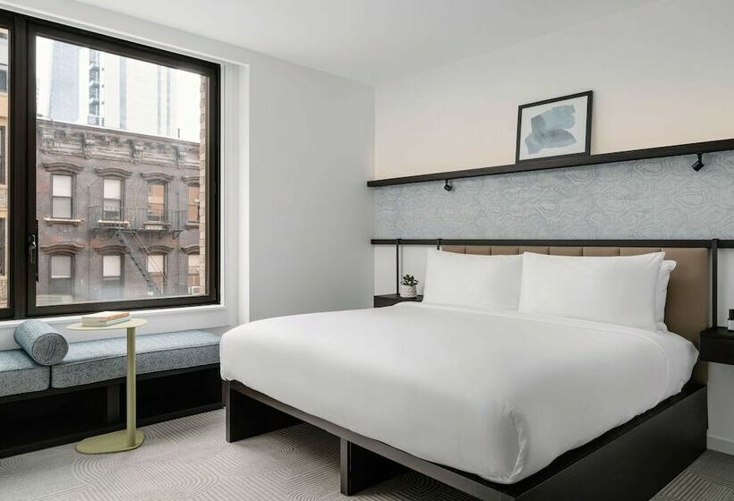 Quarto Estandar Cama Casal, Arlo Midtown