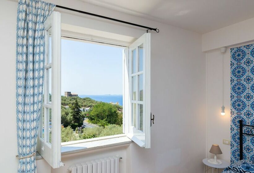 带花园景观的古典房间, Villa Carolina Country House