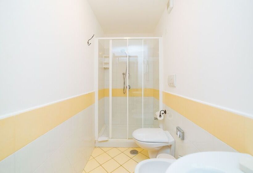 家庭工作室, Villa Carolina Country House