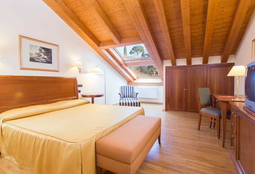 高级大房间, Grand Hotel Entourage   Palazzo Strassoldo