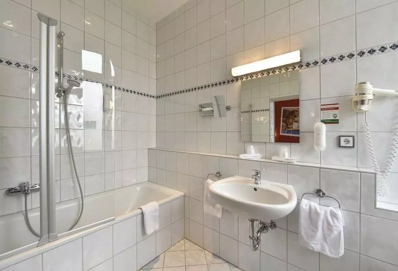 コンフォートルーム, Adria München
