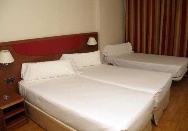 스탠다드 트리플 룸, Alcala Plaza