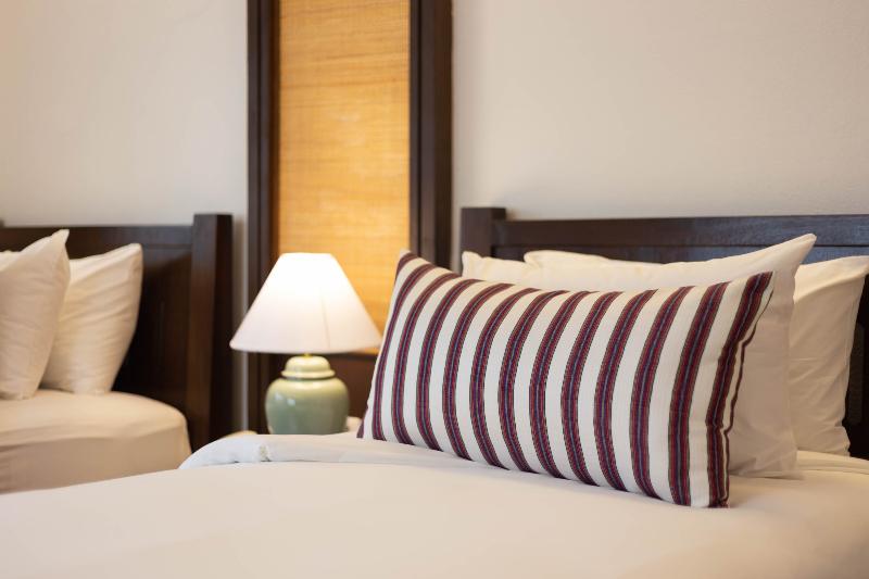 스위트, Alcala Plaza