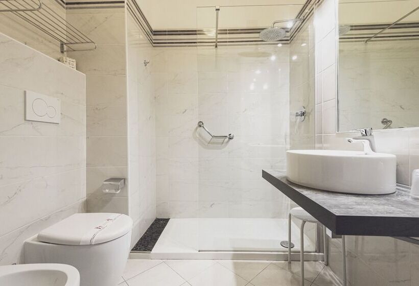 스위트, Castello Artemide Congressi