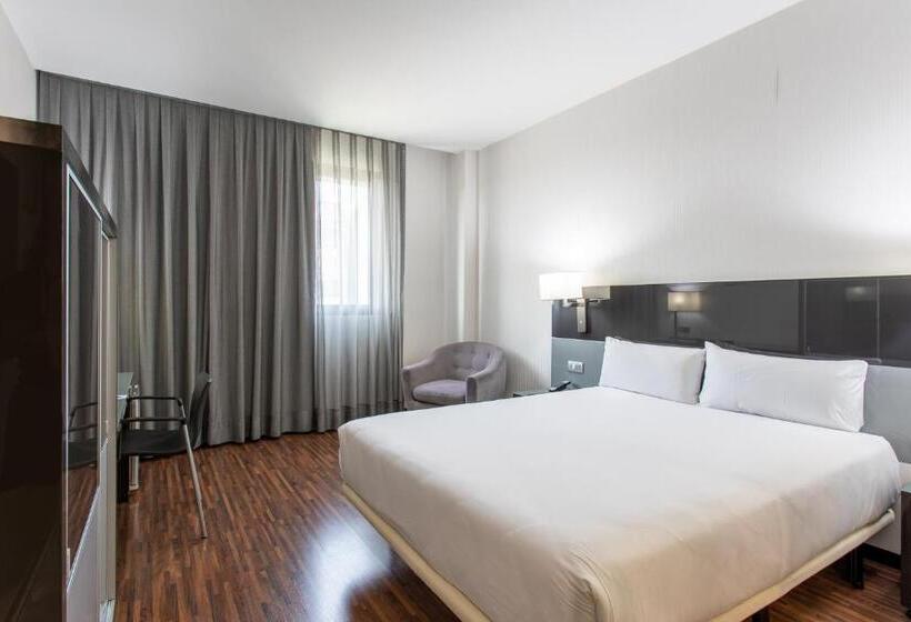 이그제큐티브 룸, Ciudad De Mostoles