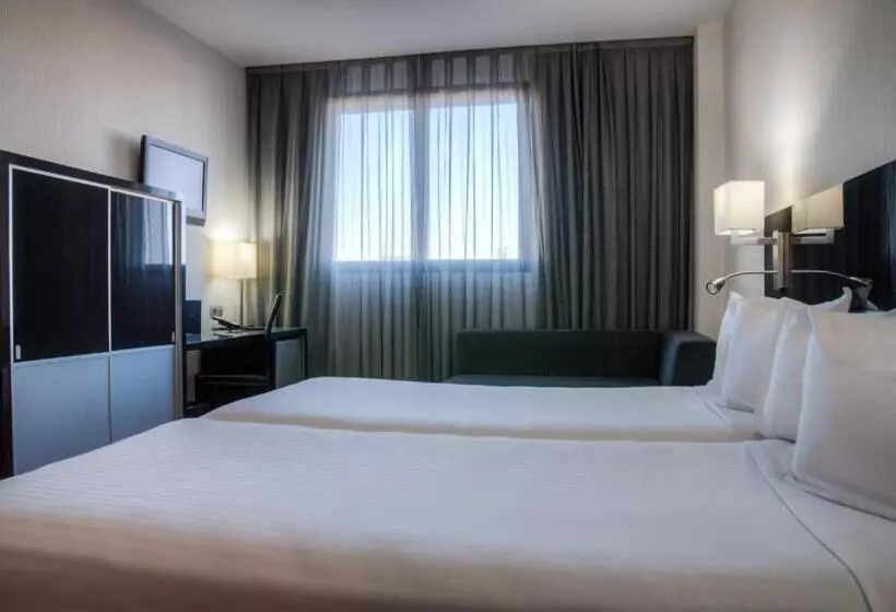 اتاق استاندارد, Ciudad De Mostoles