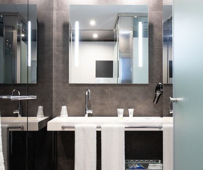 غرفة تنفيذية, Ciudad De Mostoles