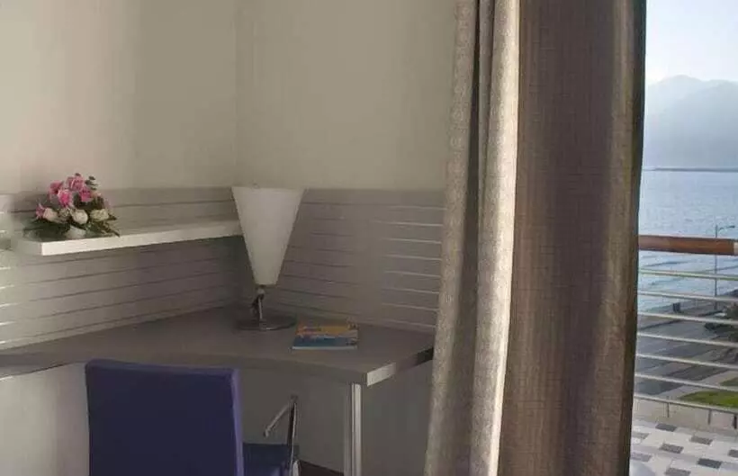 اتاق سوپریور, Grand Hotel Salerno