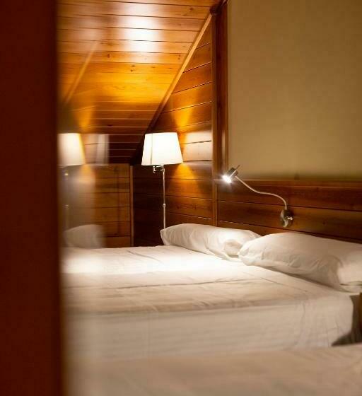 غرفة قياسية مزودة بجاكوزى, Iberik Augas Santas Balneario & Golf