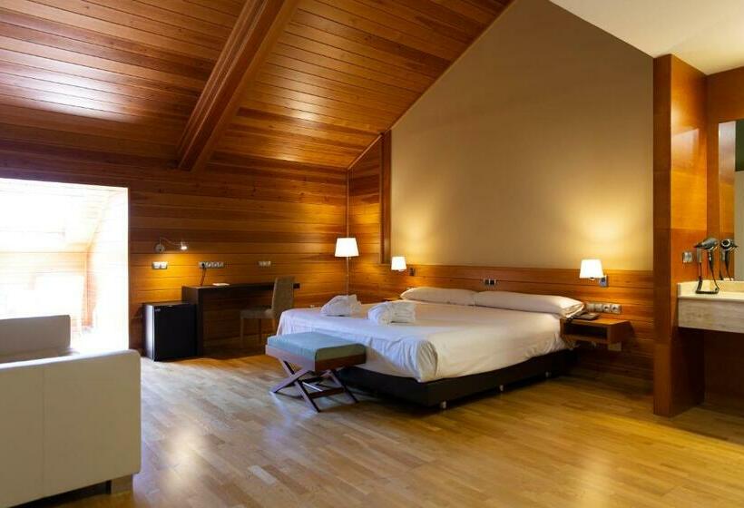 Номер Стандарт, Iberik Augas Santas Balneario & Golf