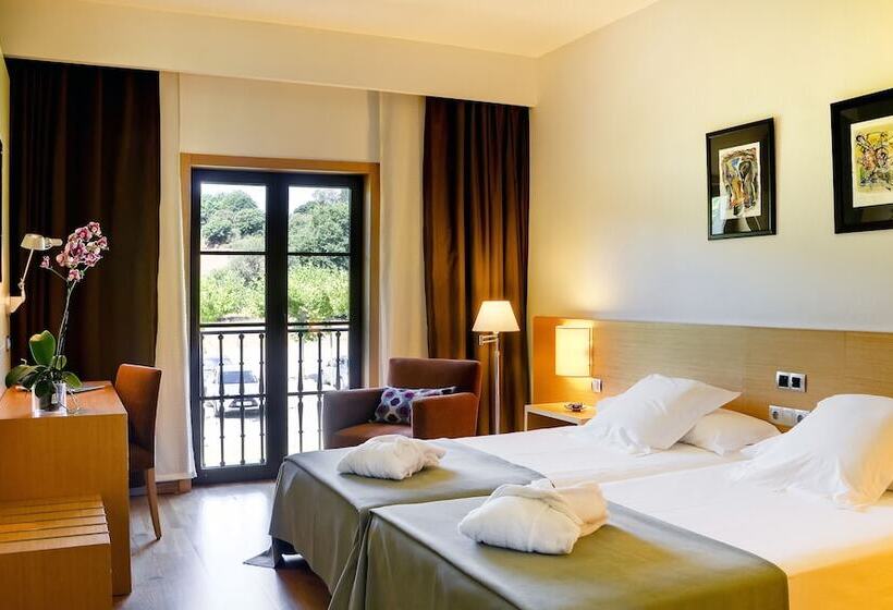 غرفة قياسية مزودة بجاكوزى, Iberik Augas Santas Balneario & Golf