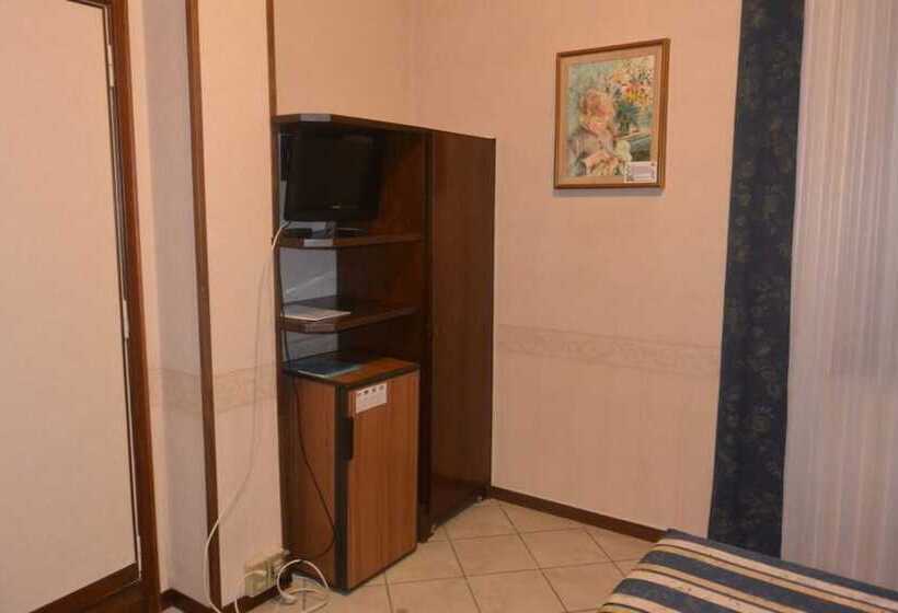 标准间, Italia City Center