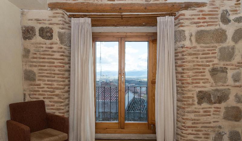 اتاق استاندارد با چشم‌انداز, Las Leyendas