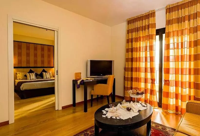 سوییت, Mahara Hotel & Wellness