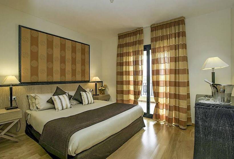 Люкс, Mahara Hotel & Wellness