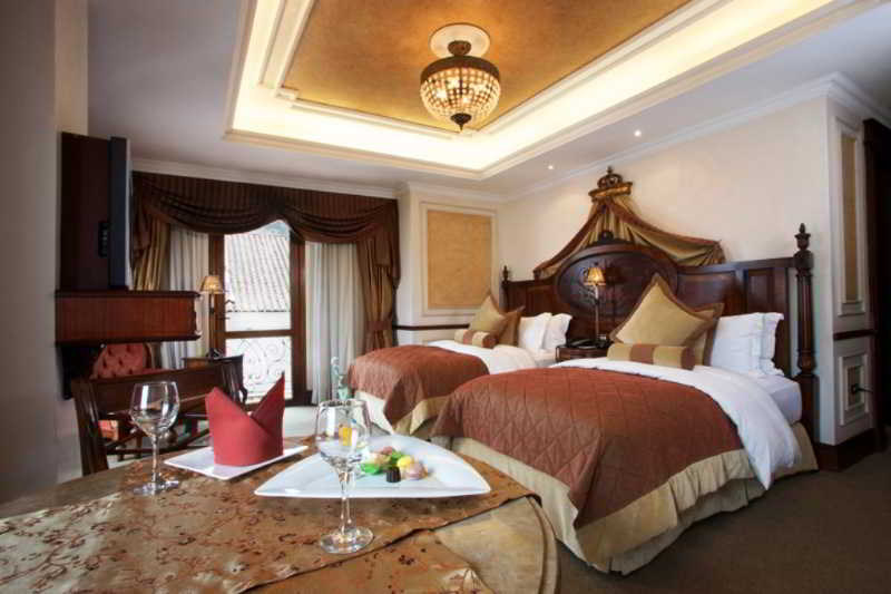 套房, Plaza Grande