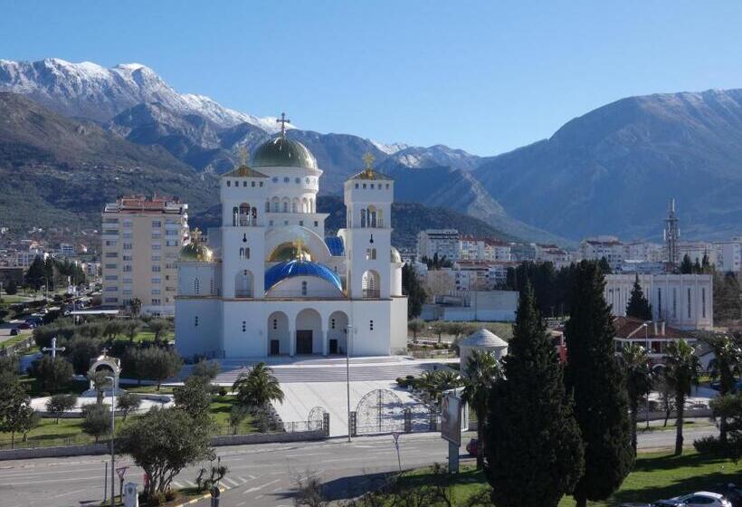 اتاق استاندارد با بالکن, Princess