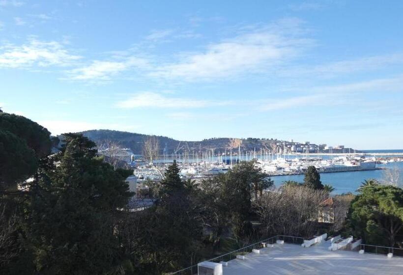 اتاق استاندارد با بالکن, Princess