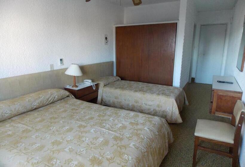 스탠다드 트리플 룸, Punta Del Este Shelton