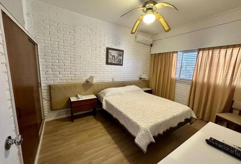 4인용 스탠다드 룸, Punta Del Este Shelton