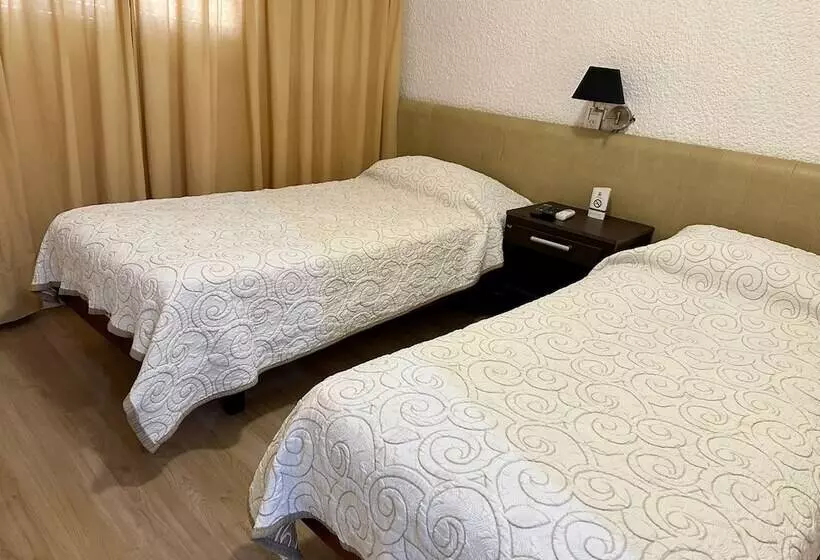 スタンダード４人部屋, Punta Del Este Shelton