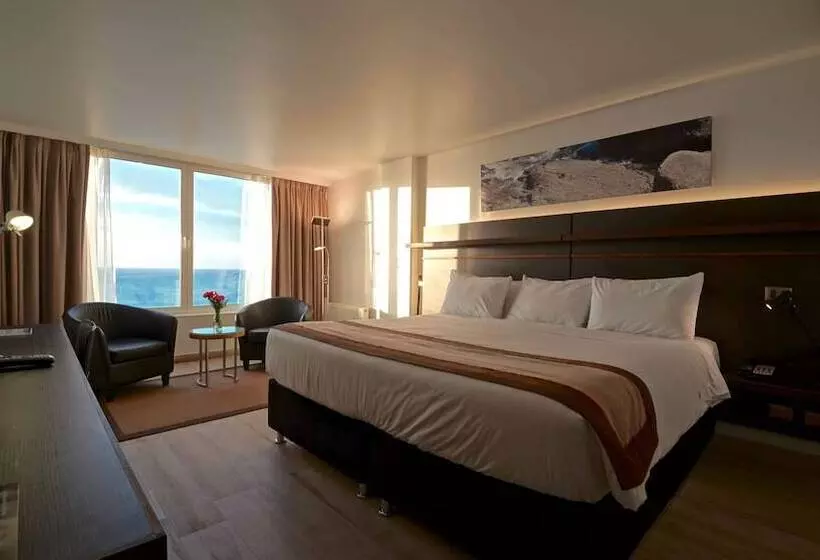 ダブルベッドのスタンダードスタジオ, Radisson Blu Acqua Hotel & Spa Concon