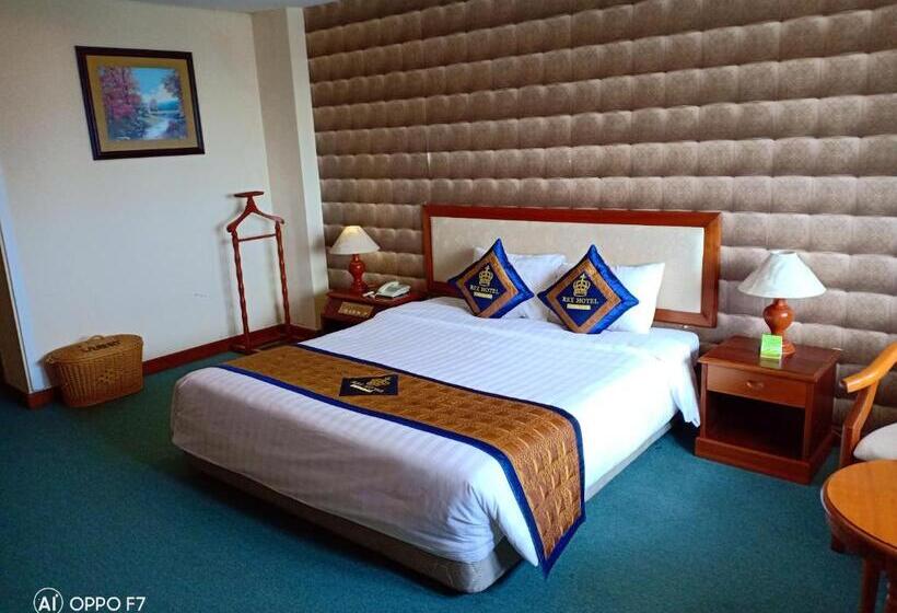 اتاق سوپریور با چشم‌انداز دریا, Rex Hotel Vung Tau