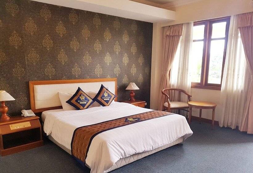 اتاق سوپریور با چشمانداز شهر, Rex Hotel Vung Tau