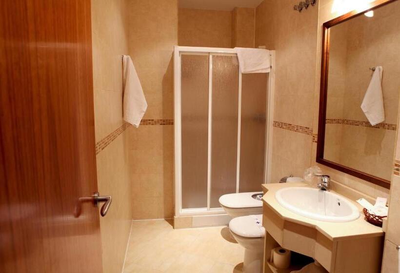 スタンダードルーム, Rocio