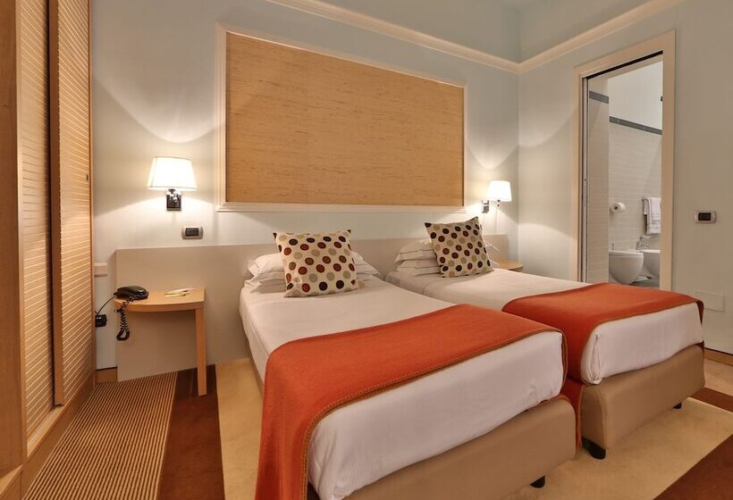 חדר קלאסי, San Marco & Formula Club