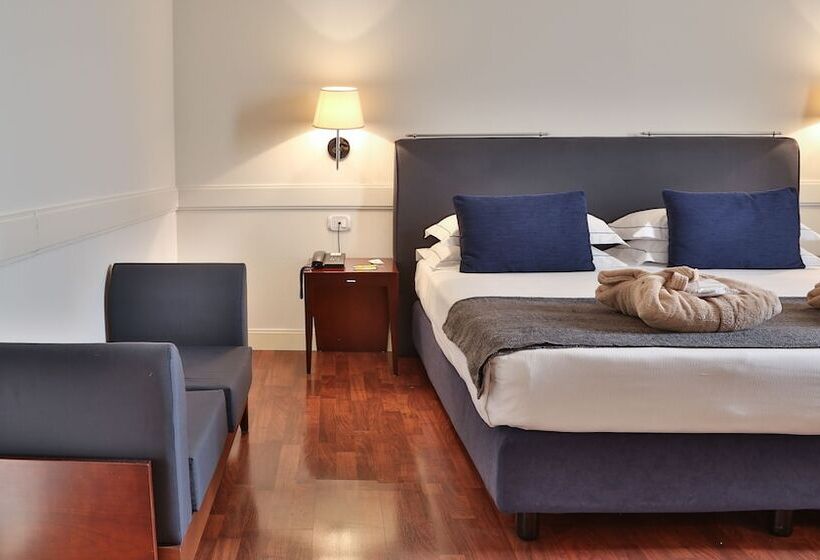 חדר סופריור, San Marco & Formula Club