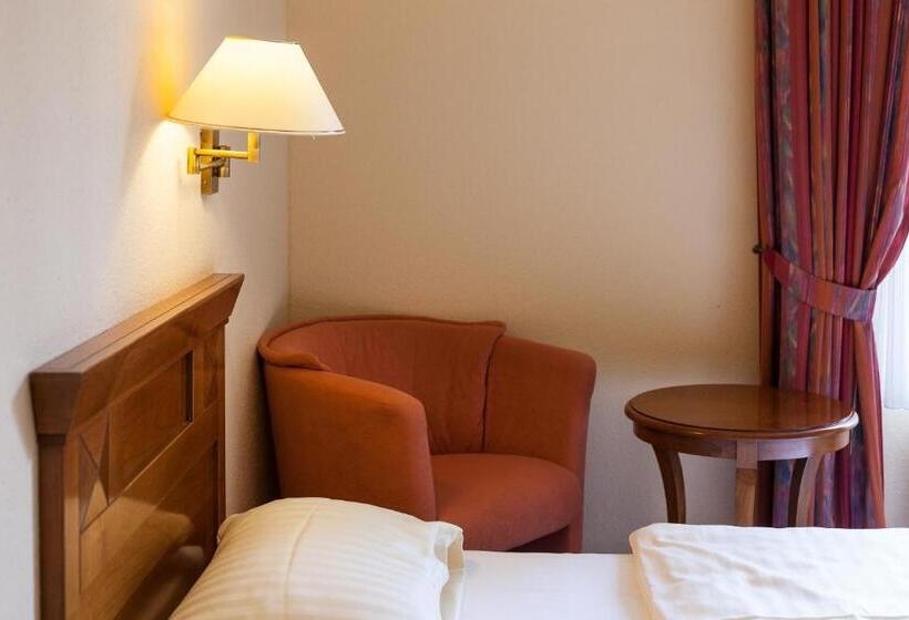 标准间, Garni Schlossgarten