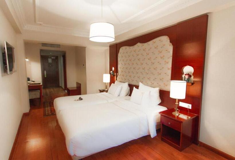 اتاق سوپریور, Sirkeci Mansion