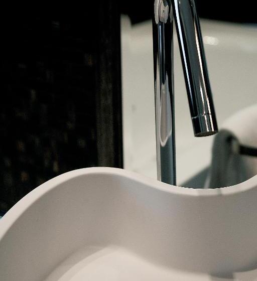 اتاق استاندارد, Victoria