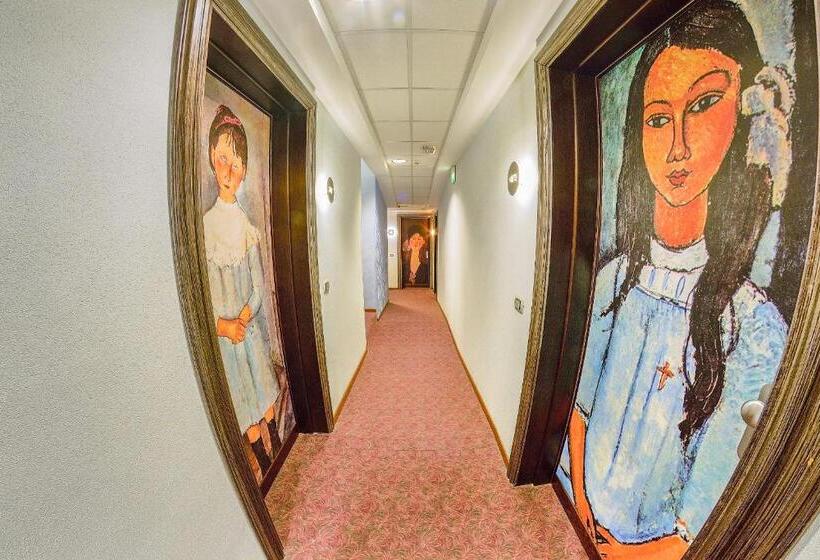 سوییت, Victoria