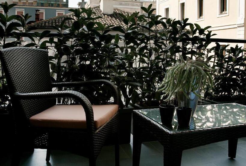 سوییت, Victoria