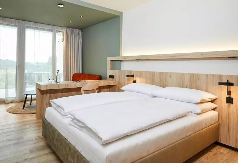 シングルデラックスルーム, Thermenhotel Stoiser