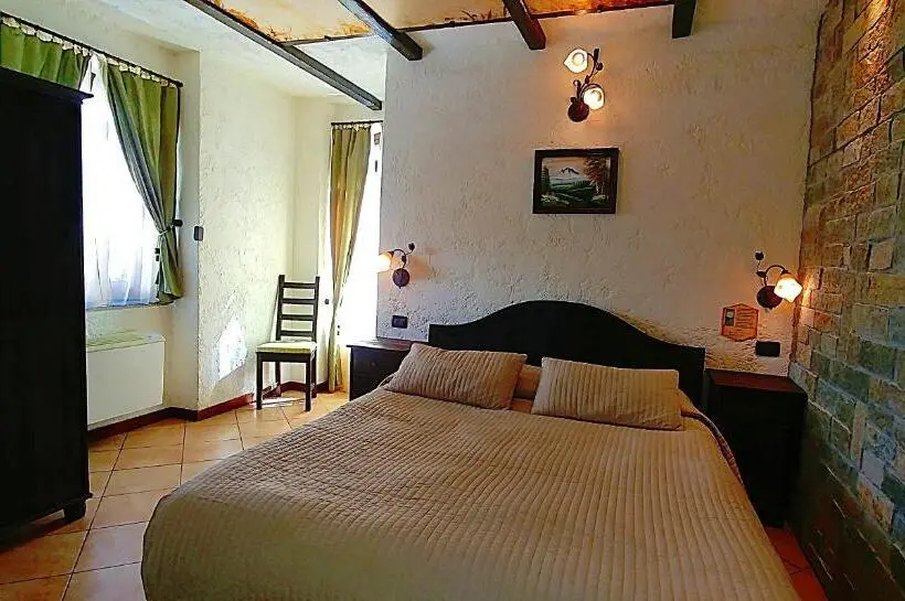 レイクビュースタンダードルーム, Chalet Sul Lago Hotel In Montagna