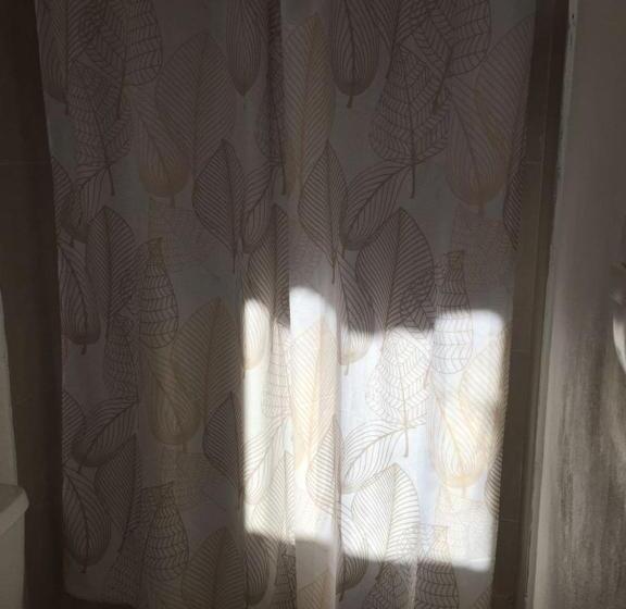 经济房, Origenes Spa & Lodging