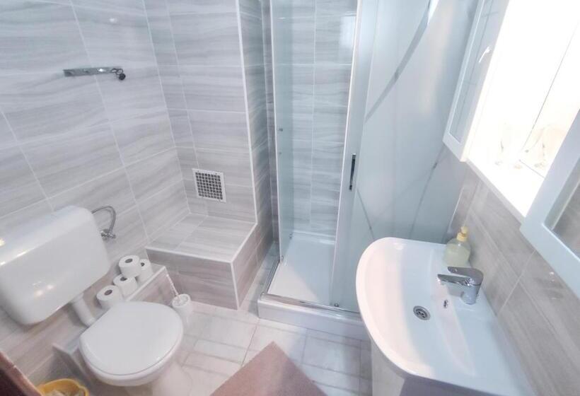 Номер Стандарт с Балконом, Viktória Panzió Zamárdi