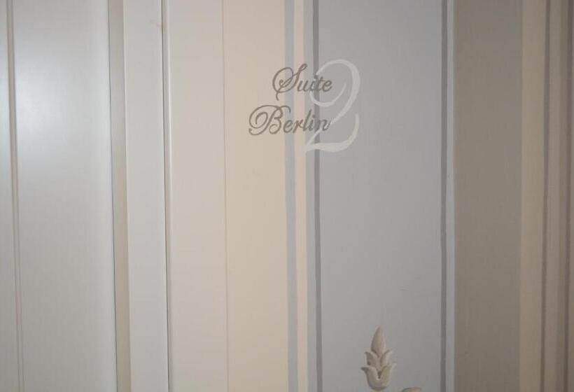 スイート, Les 7 Suites Erica